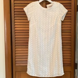 Banana Republic, size 6, white crochet, fully lined, short sleeves. Beautiful!